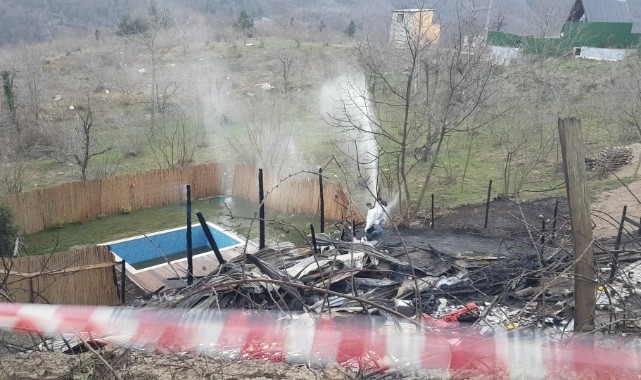 Bungalovda yangın faciası: 2 ölü