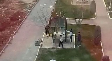 Karaköprü’de parka zarar veren kişiler yakalandı