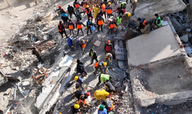 Şanlıurfa'da yıkılan binalar havadan görüntülendi