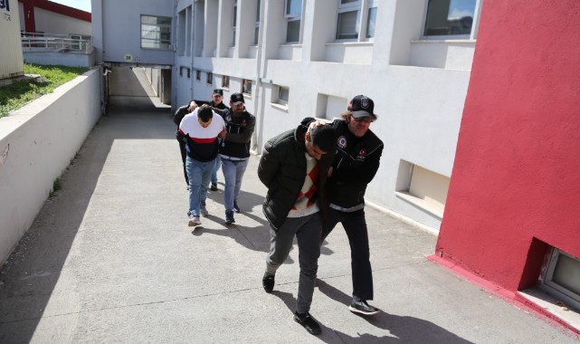 Arı kovanının içinde metamfetamin ele geçirdi