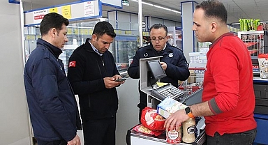 Haliliye’de marketler denetleniyor