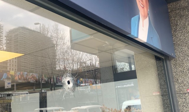 İYİ Parti İl Başkanlığına saldırıda bulunan şahıs yakalandı!
