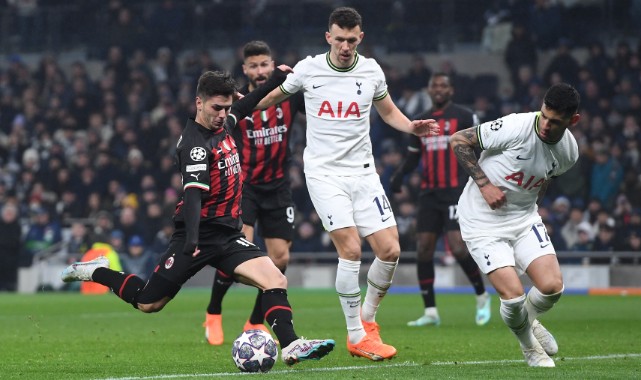 Milan, Çeyrek final biletini aldı