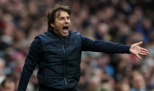 Tottenham, Antonio Conte ile yollarını ayırdı