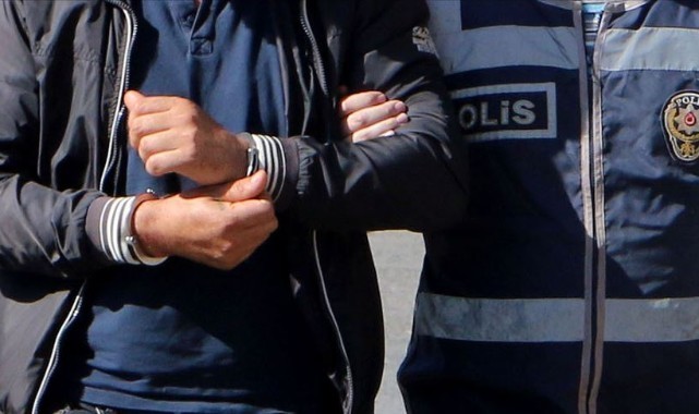 Uyuşturucu tacirlerine eş zamanlı operasyon: 10 tutuklu