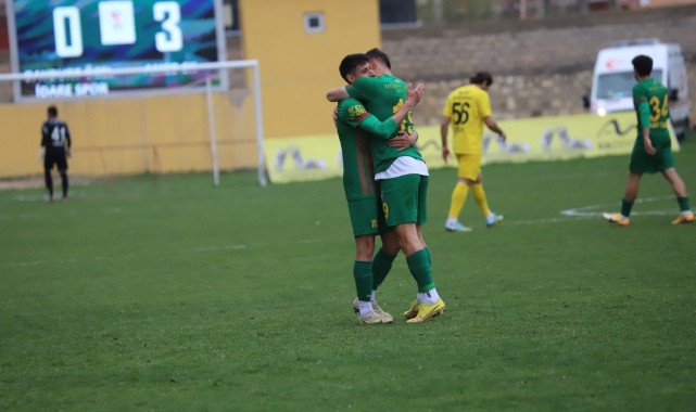  Amedspor, 4-1’lik galibiyetle play-0ff’a kalmayı garantiledi