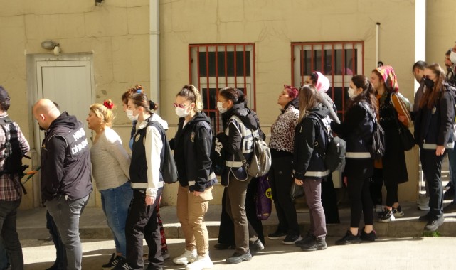  "Kökünü Kurutma Operasyonu"nda 34 şüpheliden 32'si tutuklandı