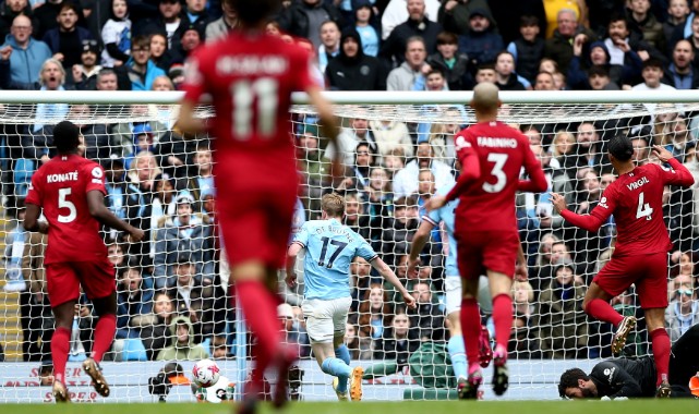Manchester City, Liverpool'u geriden gelip mağlup etti