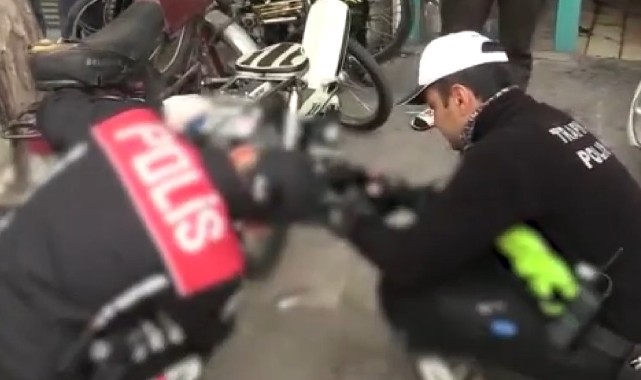 Motosiklet hırsızları yakayı ele verdi