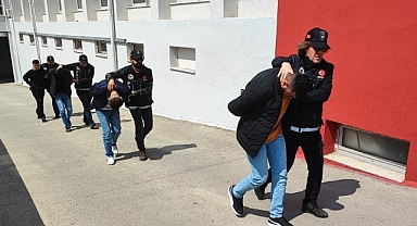 Patateslerin arasından yüzlerce uyuşturucu hap çıktı: 5 tutuklu