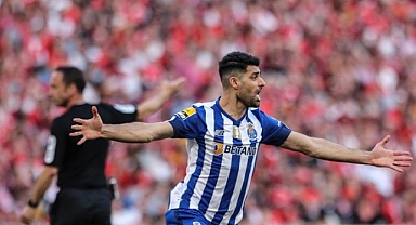 Porto deplasmanda Benfica’yı devirdi