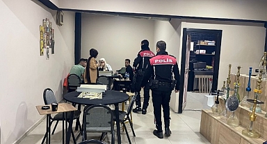 Şanlıurfa'da bayram denetimlerinde 5 şüpheli yakalandı