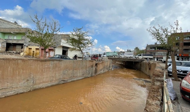 Şanlıurfa'da selin ev, iş yeri ve araçlara verdiği zarar belli oldu