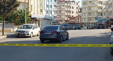 Seyir halindeki araca silahlı saldırı: 1 ölü