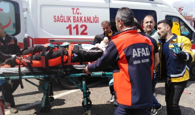 Siirt’te iki araç çarpıştı: 8 yaralı