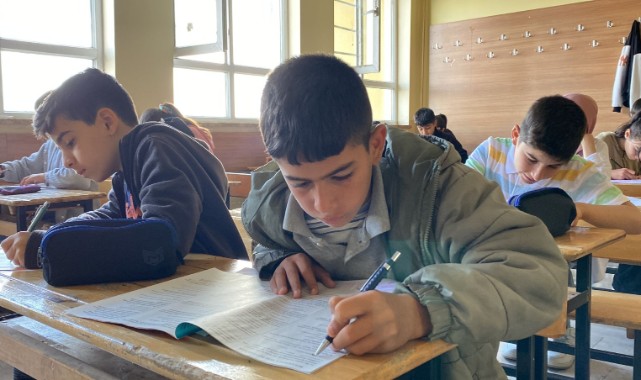 Şanlıurfa' da Kitap Kurdu yarışması gerçekleşti