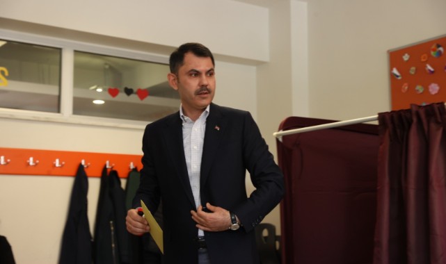  Bakan Kurum oyunu İstanbul'da kullandı