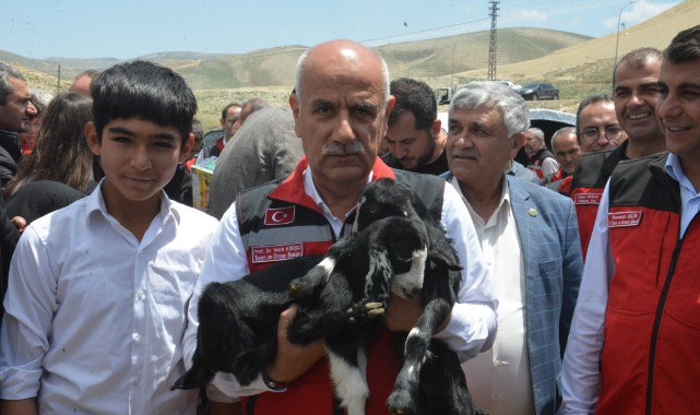Depremde hayvanları telef olanlara destek! İşte ayrıntılar...