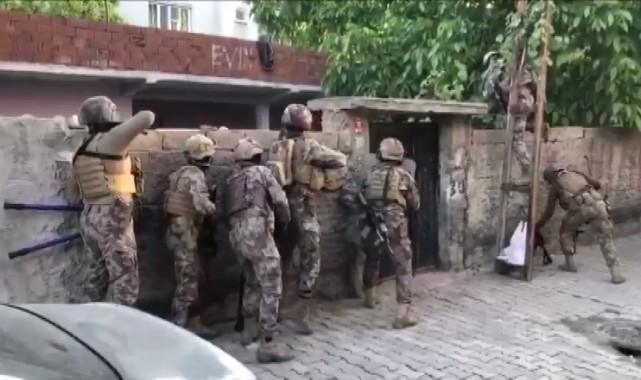 FETÖ/PDY operasyonunda 2 gözaltı