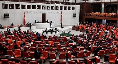 Kadınların meclisteki sayısı Cumhuriyet tarihinin en üst seviyesinde