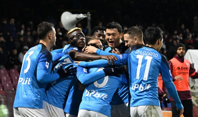 Napoli 33 yıl sonra şampiyonluğunu ilan etti