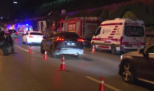 Otomobil işçilerin arasına daldı, 4 işçi hayatını kaybetti