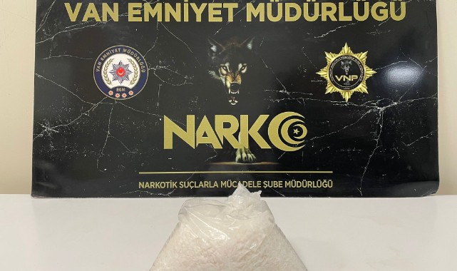 Silah ve uyuşturucu ele geçirildi