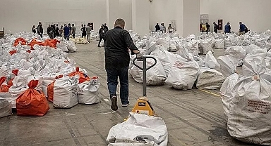Yurt dışı temsilciliklerde kullanılan 1 milyon 817 bin oyun tasnifine başlandı