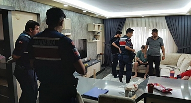 6 ilde göçmen kaçakçılarına operasyon: 17 gözaltı