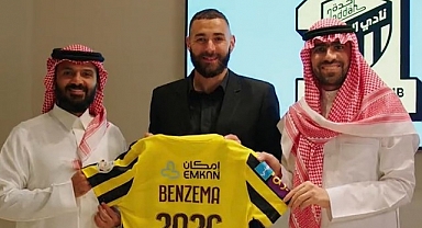 Benzema, Al-Ittihad'a transfer oldu
