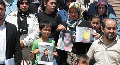 Depremzedeler sorumluların bulunması için suç duyurusunda bulundu