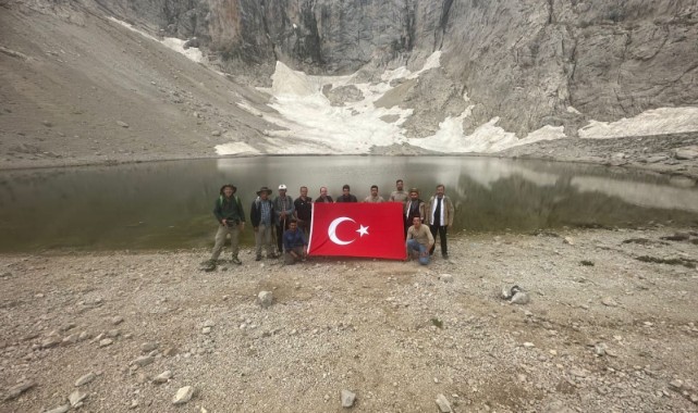 Efsanelere konu olan Ali Gölü’nde ezan sesi yankılandı