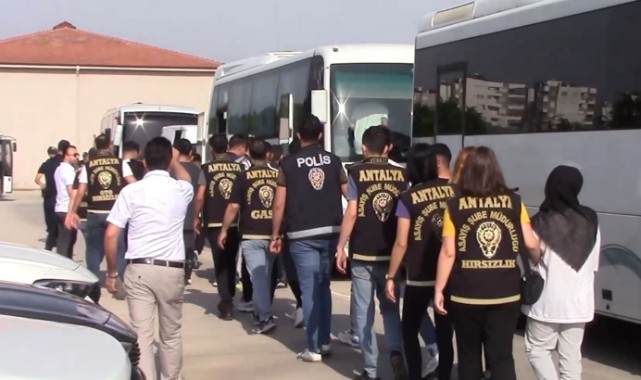 Şanlıurfa dahil 10 ilde sanal arkadaşlık sitesi operasyonu