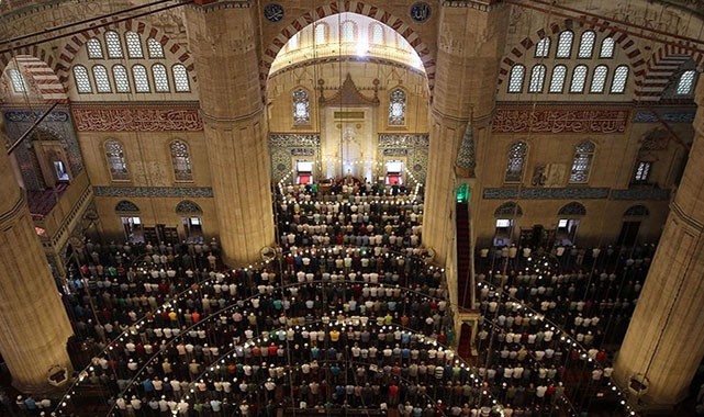 Şanlıurfa ve diğer illerde bayram namazı saatleri