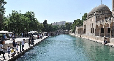 Türkiye'ye ilk 5 ayda turist akını!
