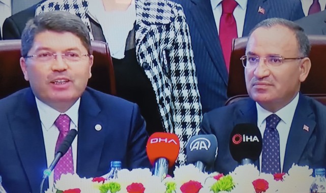 Urfalı vekil Bozdağ görevi devretti