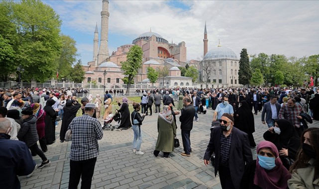 Urfalılar Bayram tatili için İstanbul'u tercih etti!