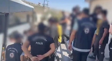 38 düzensiz göçmen yakalandı, 2 organizatör tutuklandı