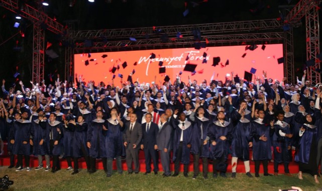 Abdullah Gül Üniversitesi  mezunlarını verdi! içinde Urfalı isimler de var