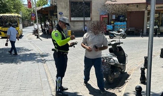 Antep'te motosiklet sürücülerine ceza yağdı