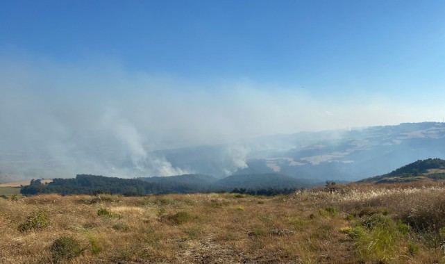 Çanakkale’de 18 saattir orman yangını sürüyor