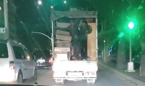 Elazığ’da trafiği tehlikeye atan 13 araca ceza kesildi