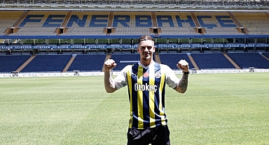 Fenerbahçe, Ryan Kent ile 4 yıllık sözleşme imzaladı