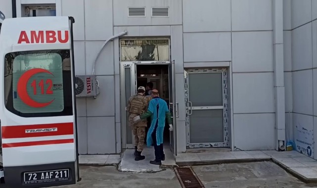 Kıskançlık krizine giren cani koca eşini öldürdü