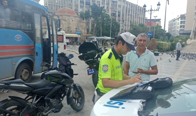 Klima yerine kapı açarak yolcu taşıyan dolmuşlara cezai işlem uyguladı