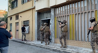 Mersin'de DEAŞ'a şafak operasyonu: 6 gözaltı