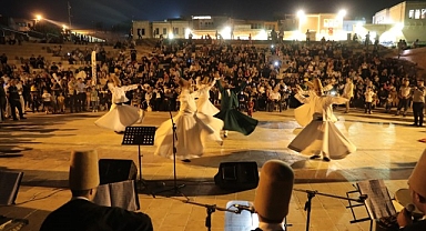 Mevlana Şanlıurfa'da unutulmadı