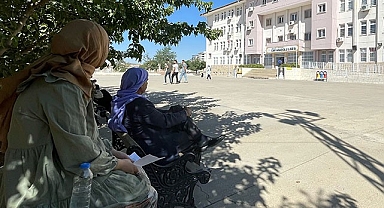 Yüzbinleri ilgilendiren KPSS başladı