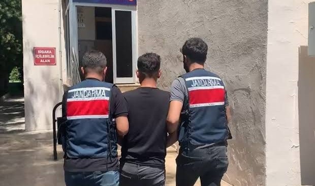  Örgüt mensuplarına yardım ettiği iddia edilen şahıslara operasyon