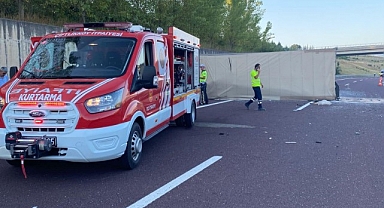 Otobüs ile tır çarpıştı: 1 ölü, 4 yaralı
